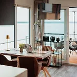 船上ホテル Hausboot Fuer 4 Personen Auf Dem Graebendorfer *