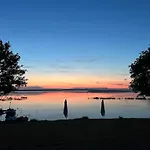 Hausboot Fuer 4 Personen Auf Dem Graebendorfer 船上ホテル ヴェッチャウ