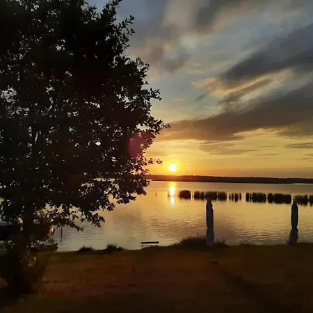 Hausboot Fuer 4 Personen Auf Dem Graebendorfer *
