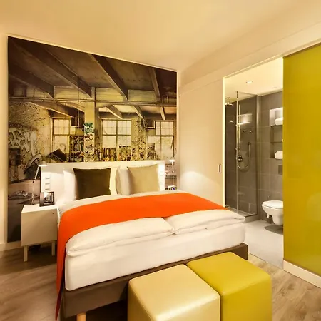 Hotel Indigo - Ku'damm By Ihg 4*