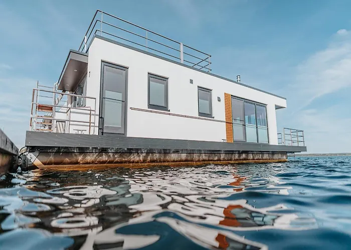 Hausboot Fuer 4 Personen Auf Dem Graebendorfer * Vetschau