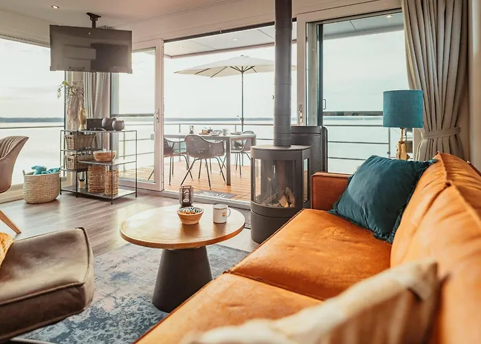 Hausboot Fuer 4 Personen Auf Dem Graebendorfer Hotel en barco *