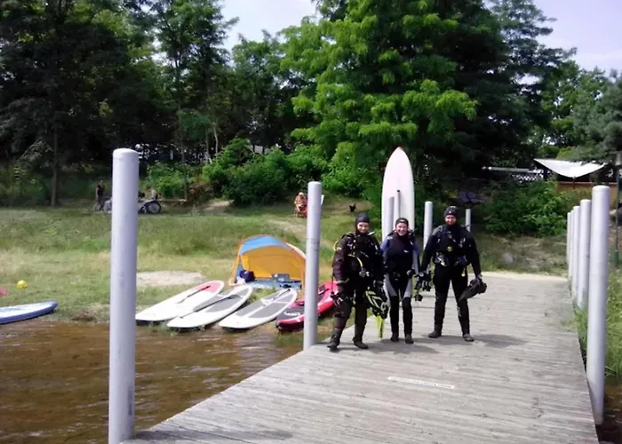 Hausboot Fuer 4 Personen Auf Dem Graebendorfer *